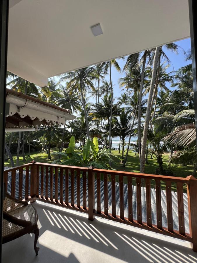 Galawatta Beach Resort Unawatuna Exterior photo