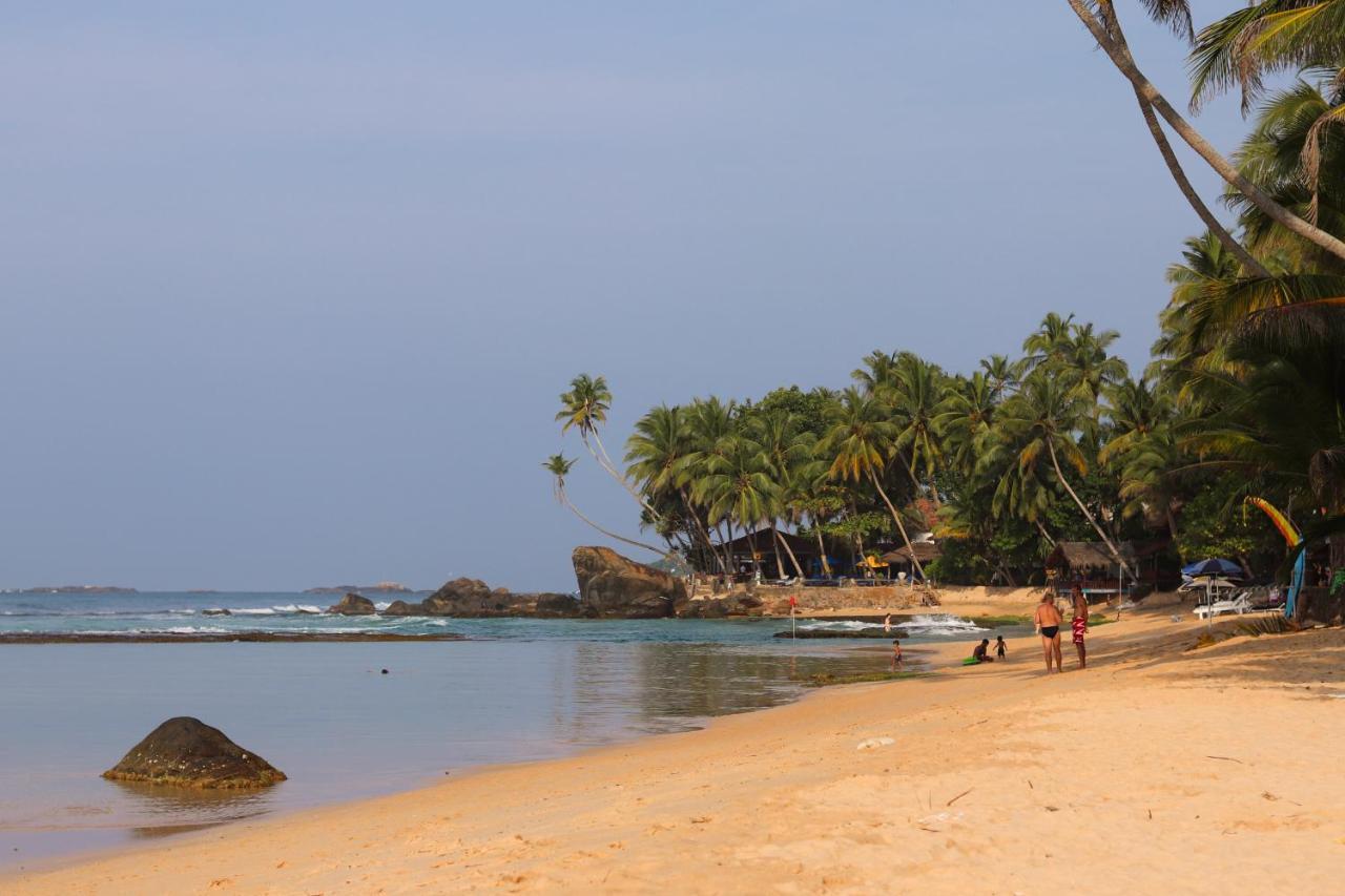 Galawatta Beach Resort Unawatuna Exterior photo